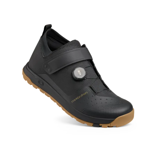 crankbrothers-stamp-trail-boa-flat-shoes-black-gold-enduro-trail image 1