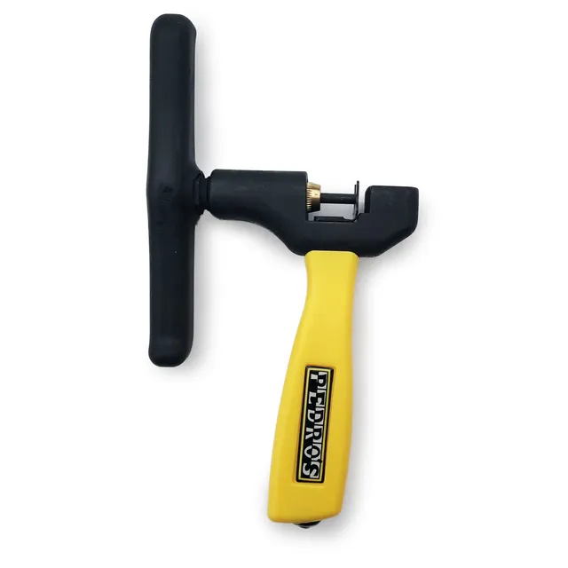 pedro-s-apprentice-chain-tool-1-1-screw-type-for-modern-chains image 1