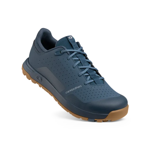 crankbrothers-mallet-trail-lace-clip-in-shoes-navy-gum-adventure-ready image 1