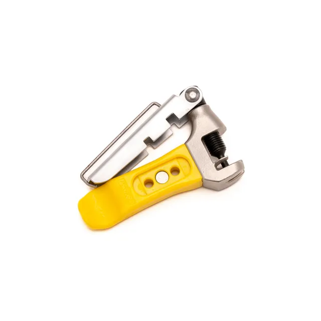 pedro-s-pack-chain-tool-80g-9-function-multi-tool-with-chain-breaker image 1