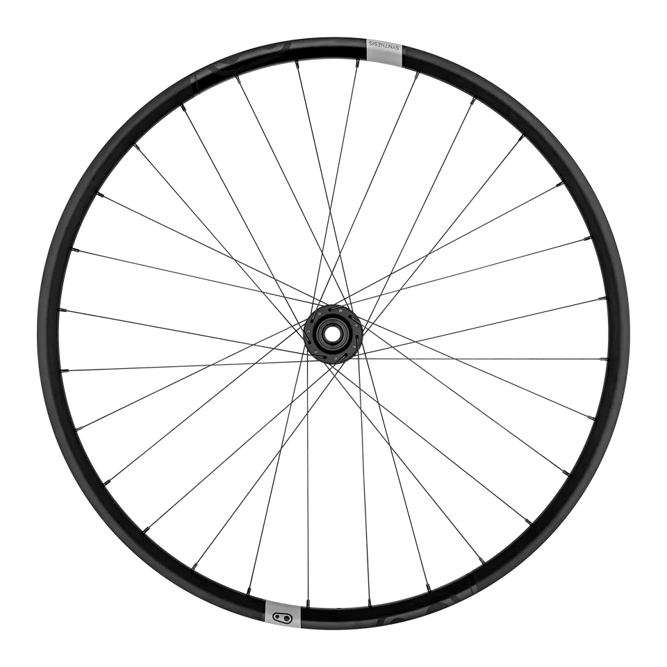 crankbrothers-synthesis-xct-i9-alloy-front-wheel-boost-15x110-tuned-for-xc image 1