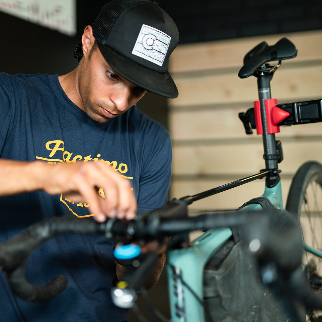 feedback-sports-flop-stop-handlebar-holder image 6