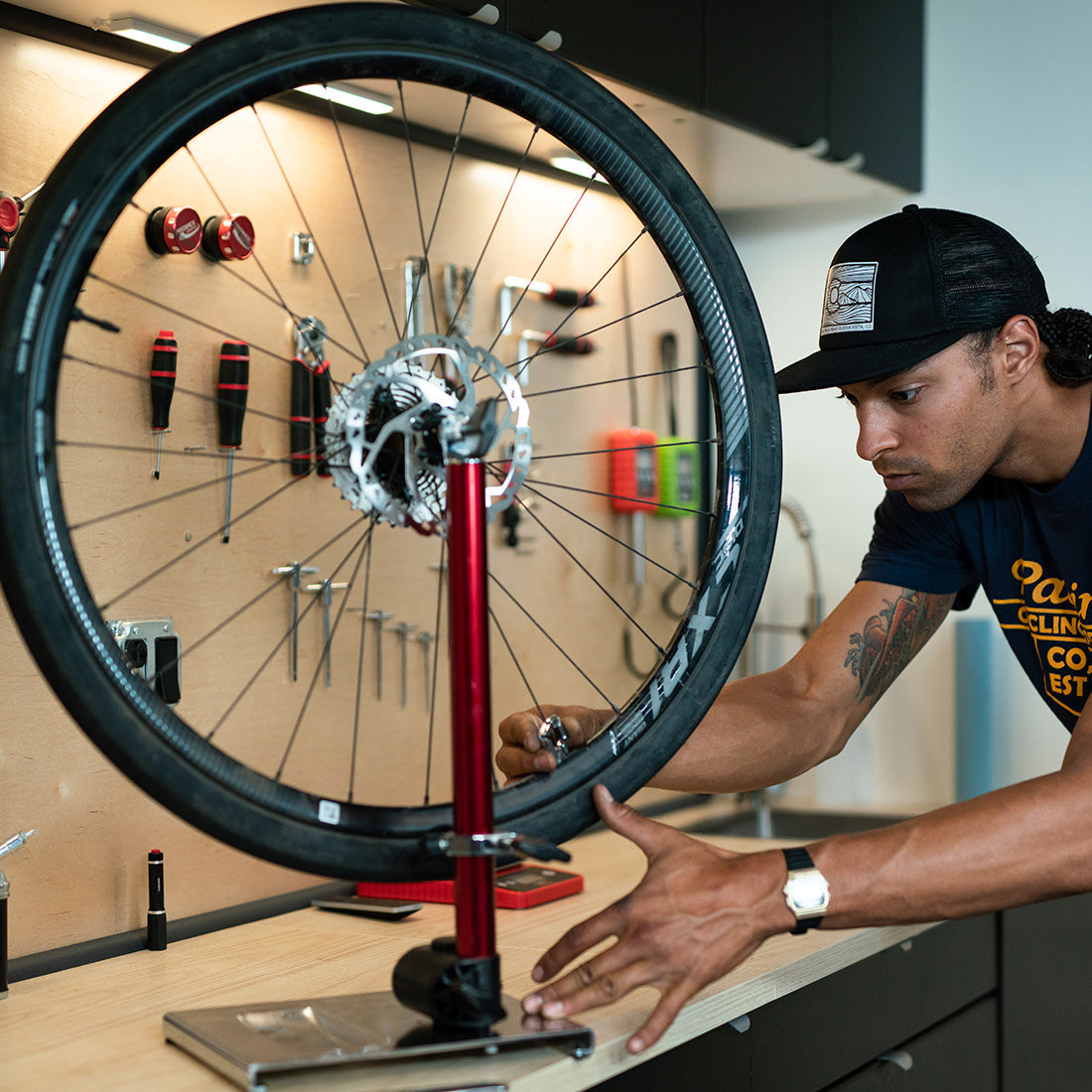 feedback-sports-pro-truing-stand-2-0-precision-wheel-rotor-truing-stand image 2