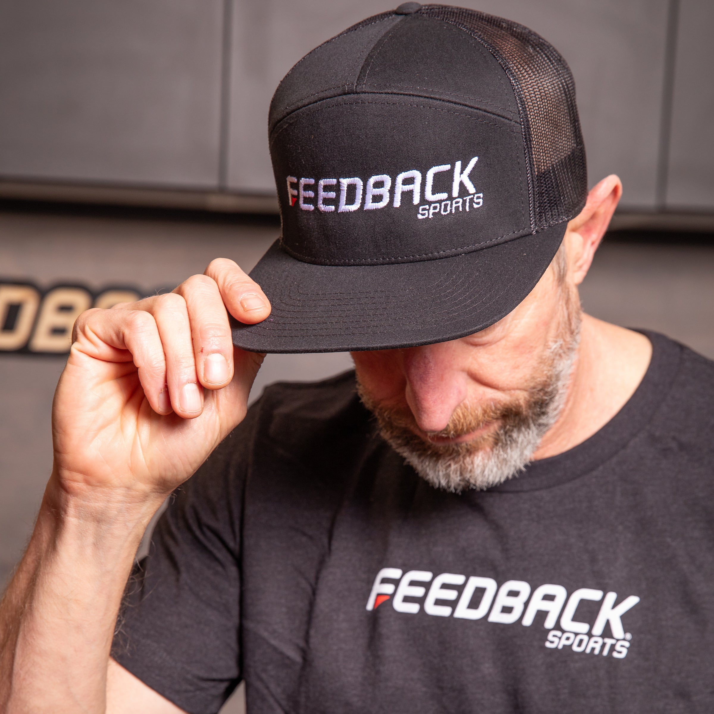 feedback-sports-wordmark-7-panel-trucker-hat-black-one-size image 2