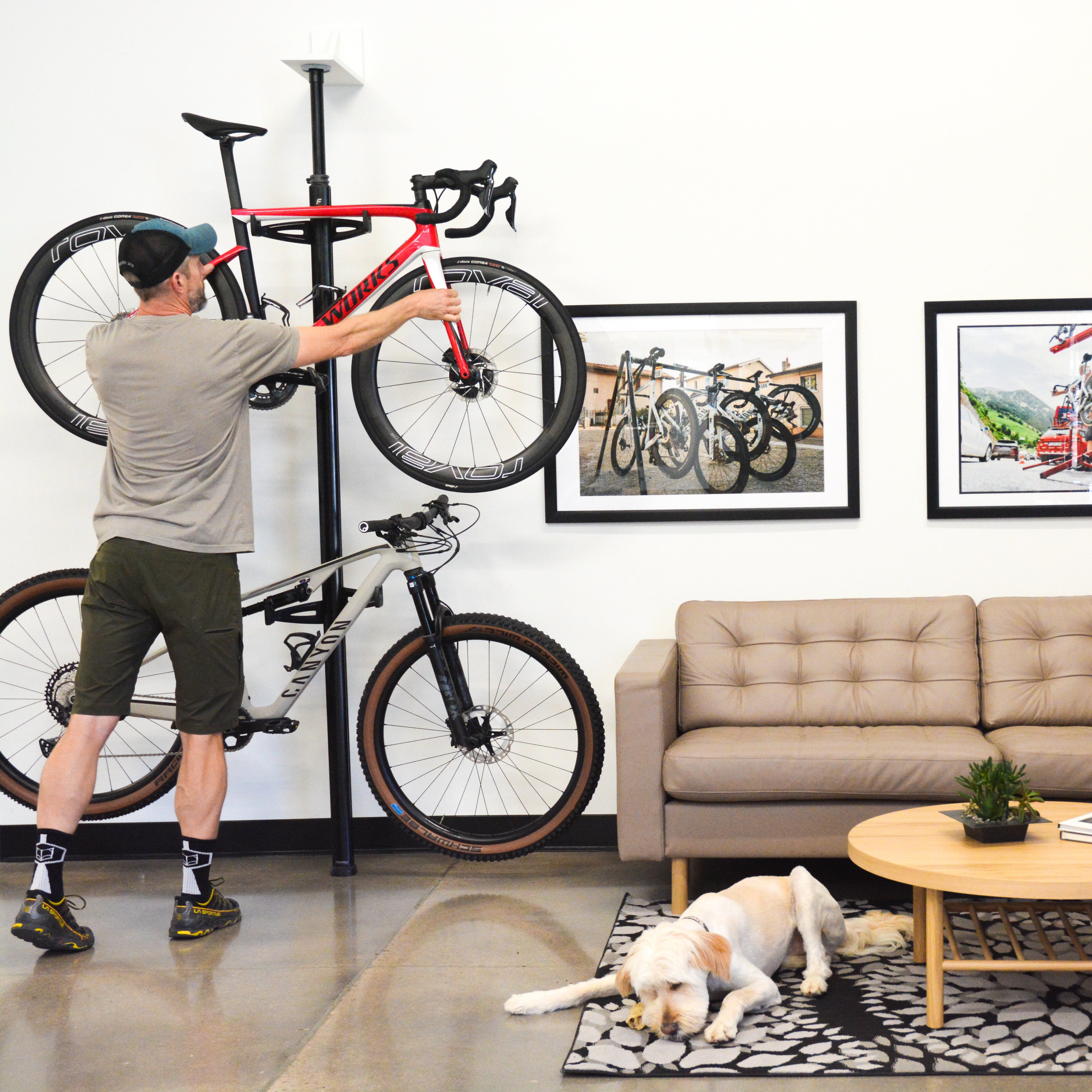 feedback-sports-velo-column-storage-stand-black-floor-to-ceiling-2-4-bikes image 6