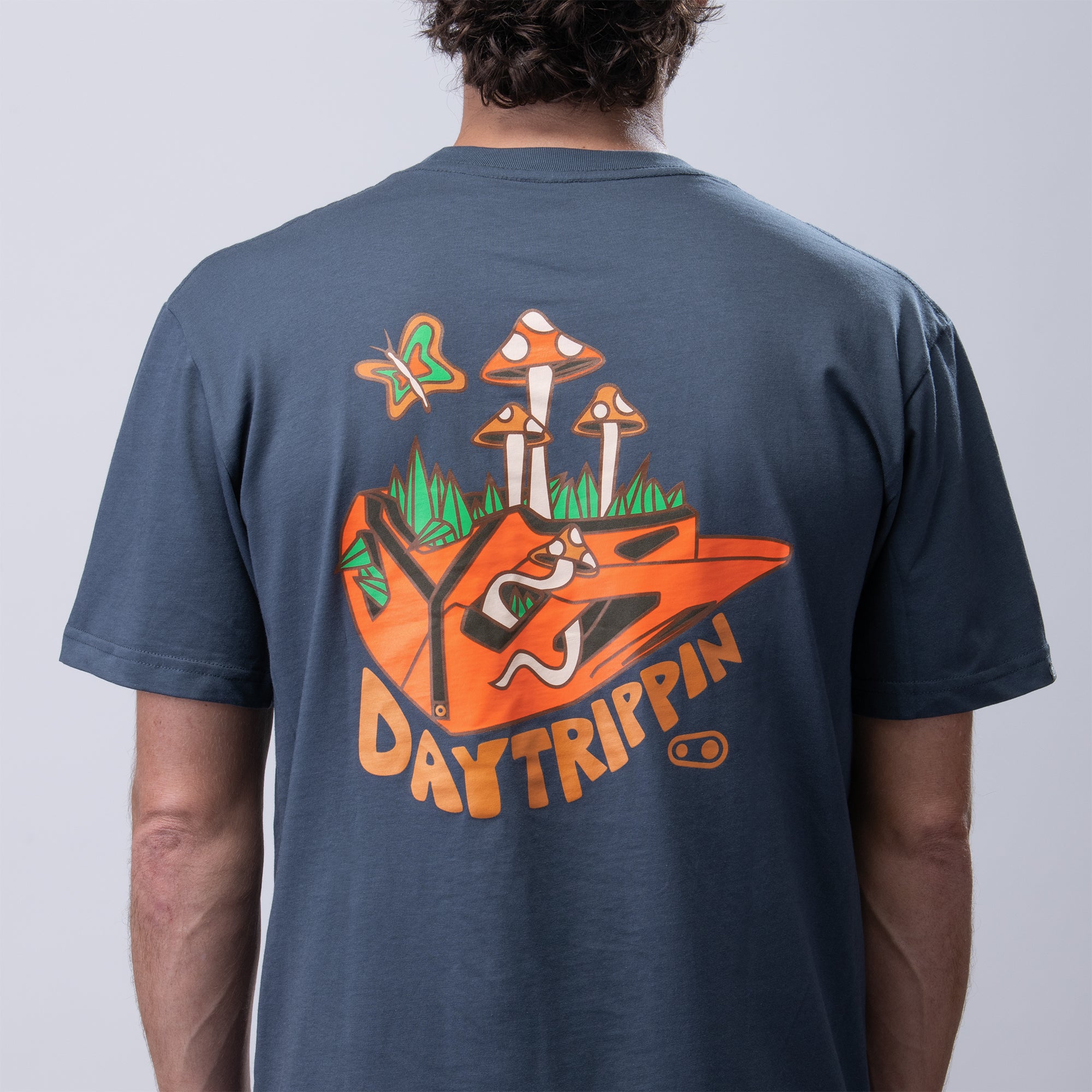 crankbrothers-day-trippin-tee-unisex-relaxed-fit-t-shirt image 4