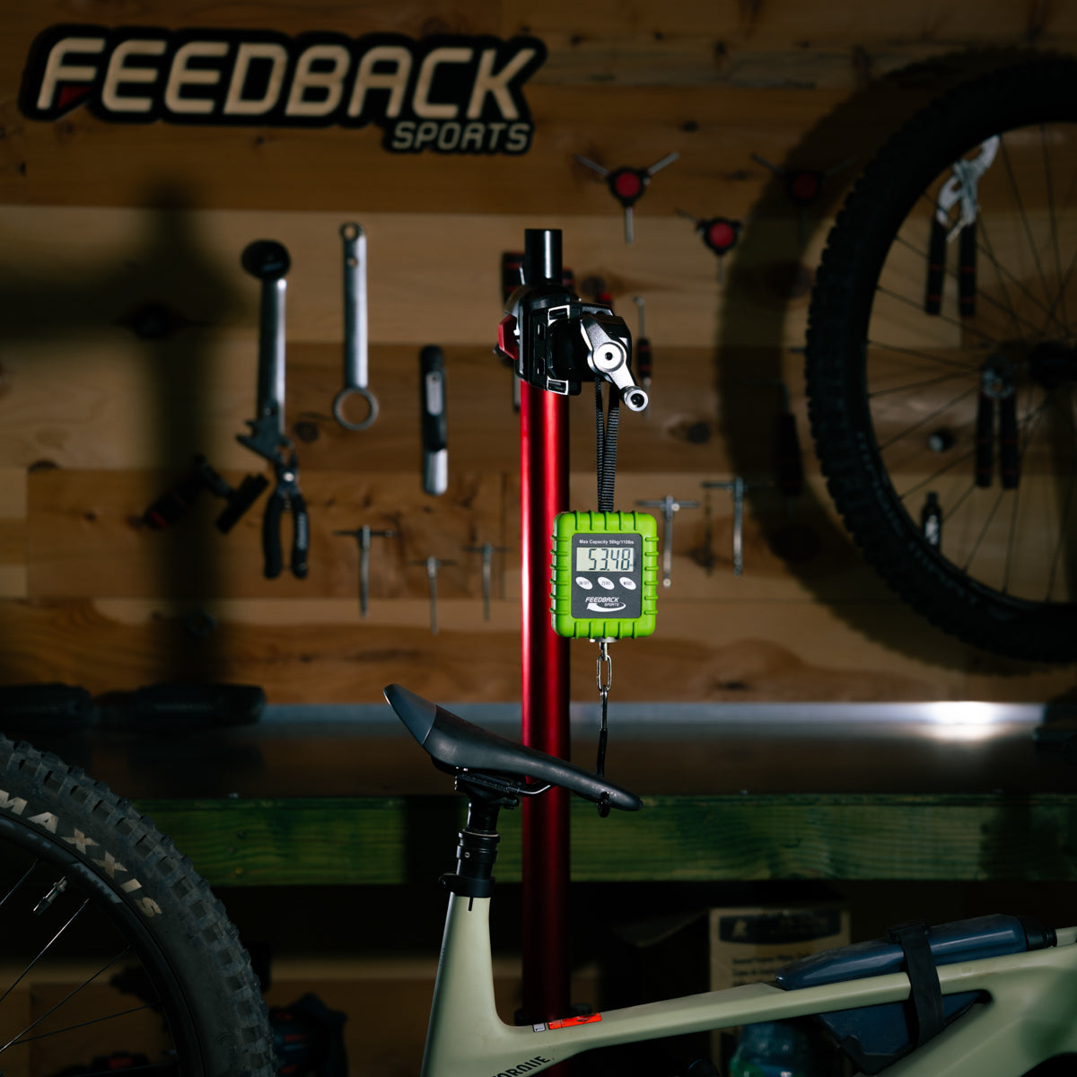 feedback-sports-expedition-digital-scale-55-lb-capacity-1-accuracy image 4