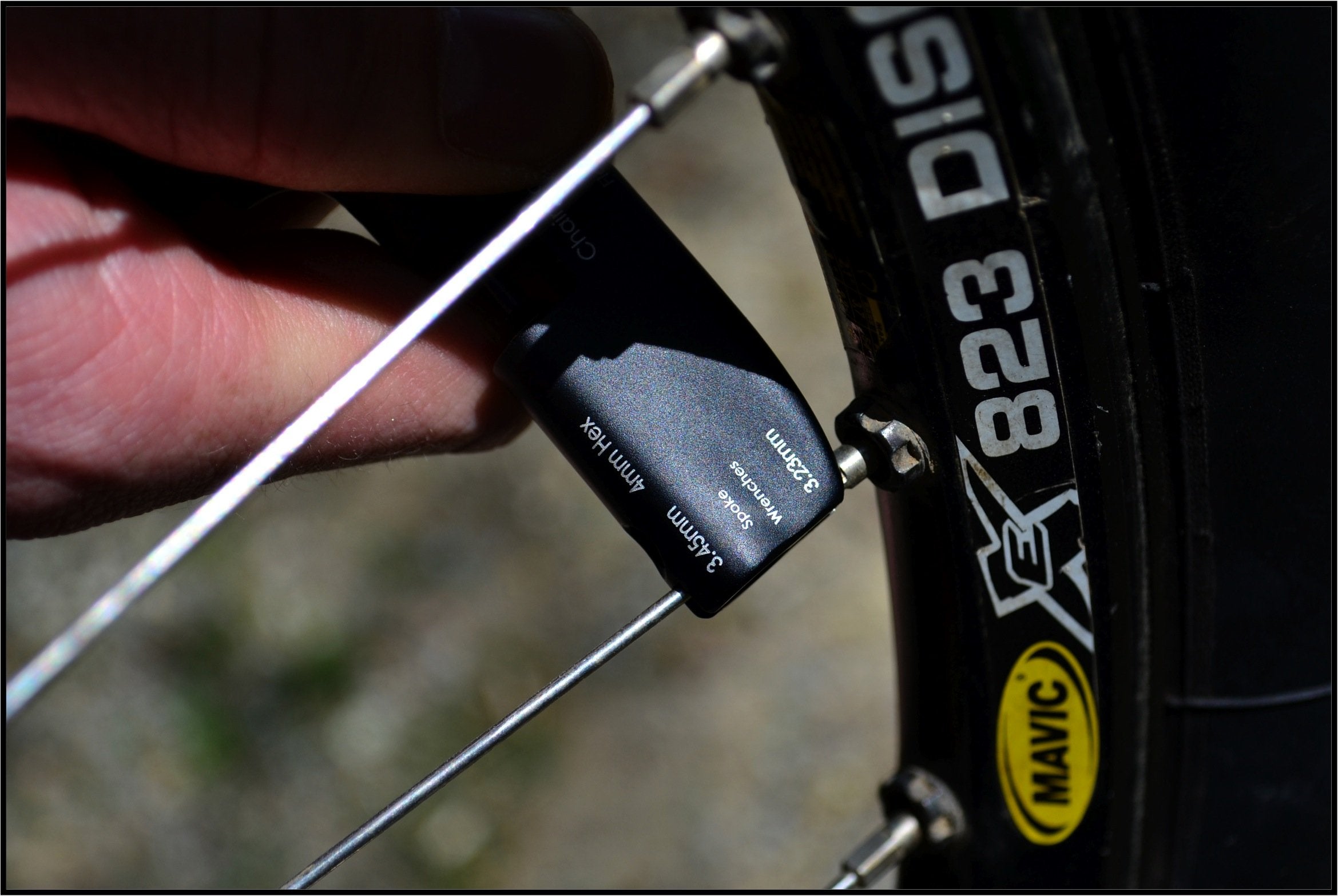 pedro-s-tulio-multitool-rear-quick-release-skewer-with-integrated-8-function-too image 4