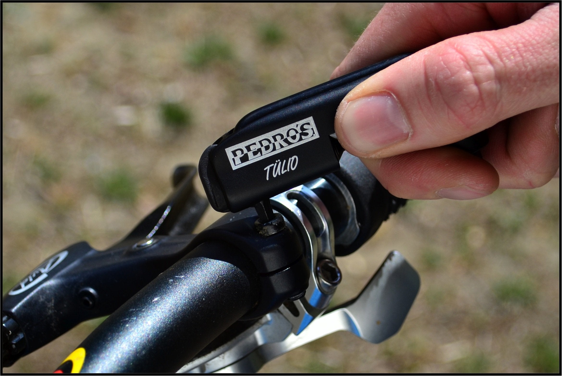 pedro-s-tulio-multitool-rear-quick-release-skewer-with-integrated-8-function-too image 7