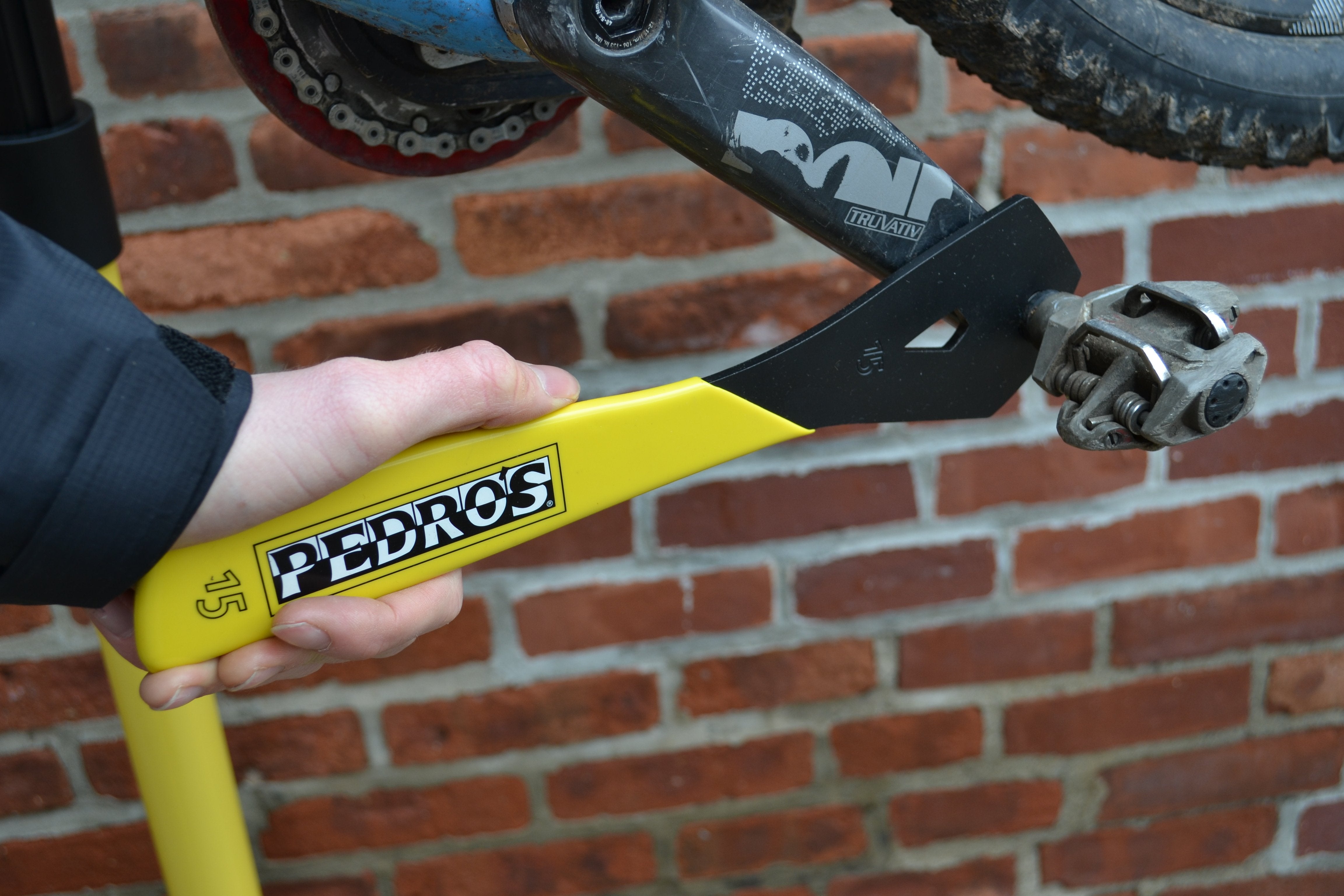 pedro-s-pro-pedal-wrench-15mm-305mm-length image 2