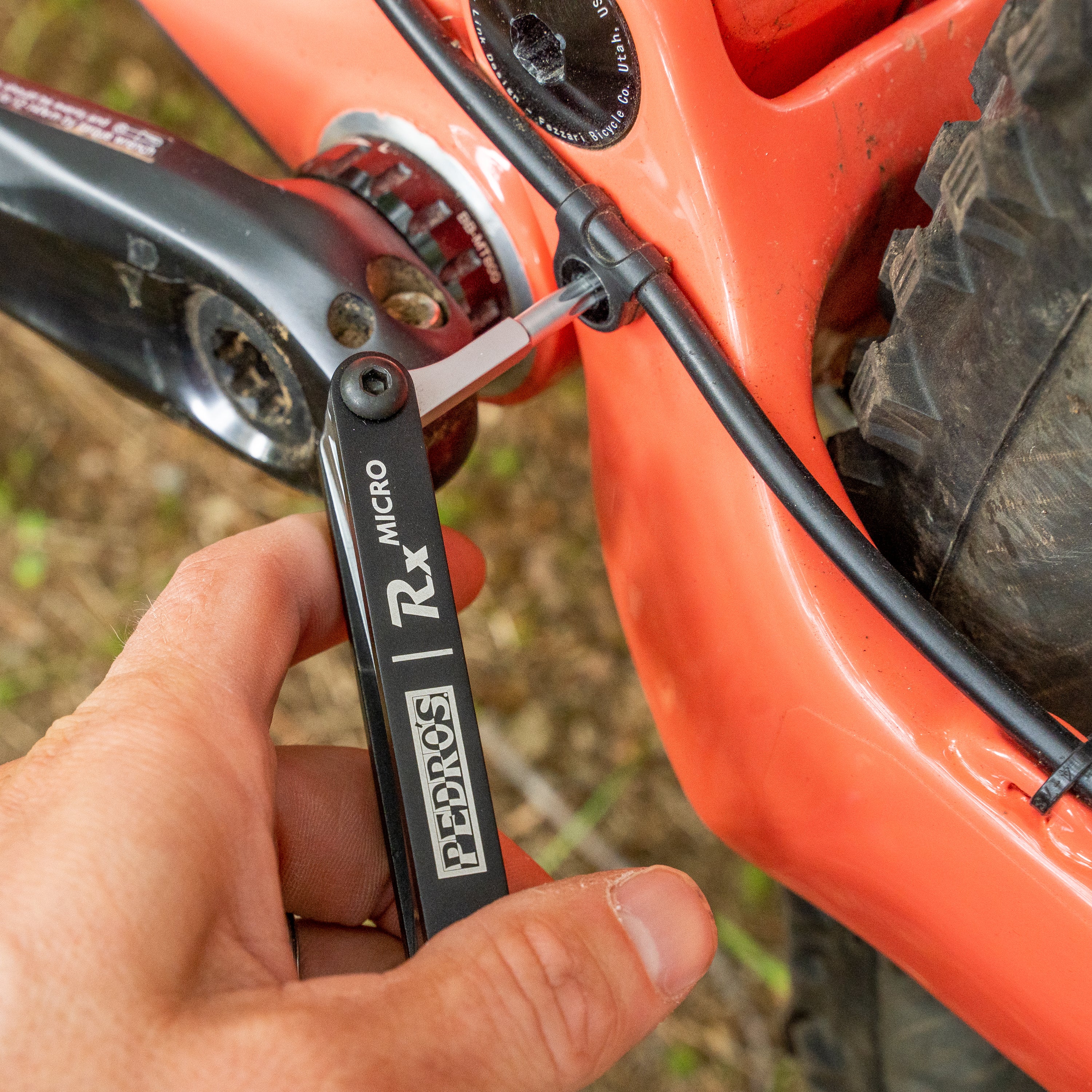 pedro-s-rx-micro-7-multitool-7-function-compact-bike-tool-with-color-options image 6